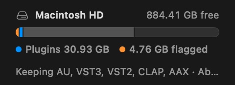 The disk meter: Macintosh HD, 884.41 GB free, a segmented bar, and a legend with Plugins 30.93 GB in blue and 4.76 GB flagged in orange.